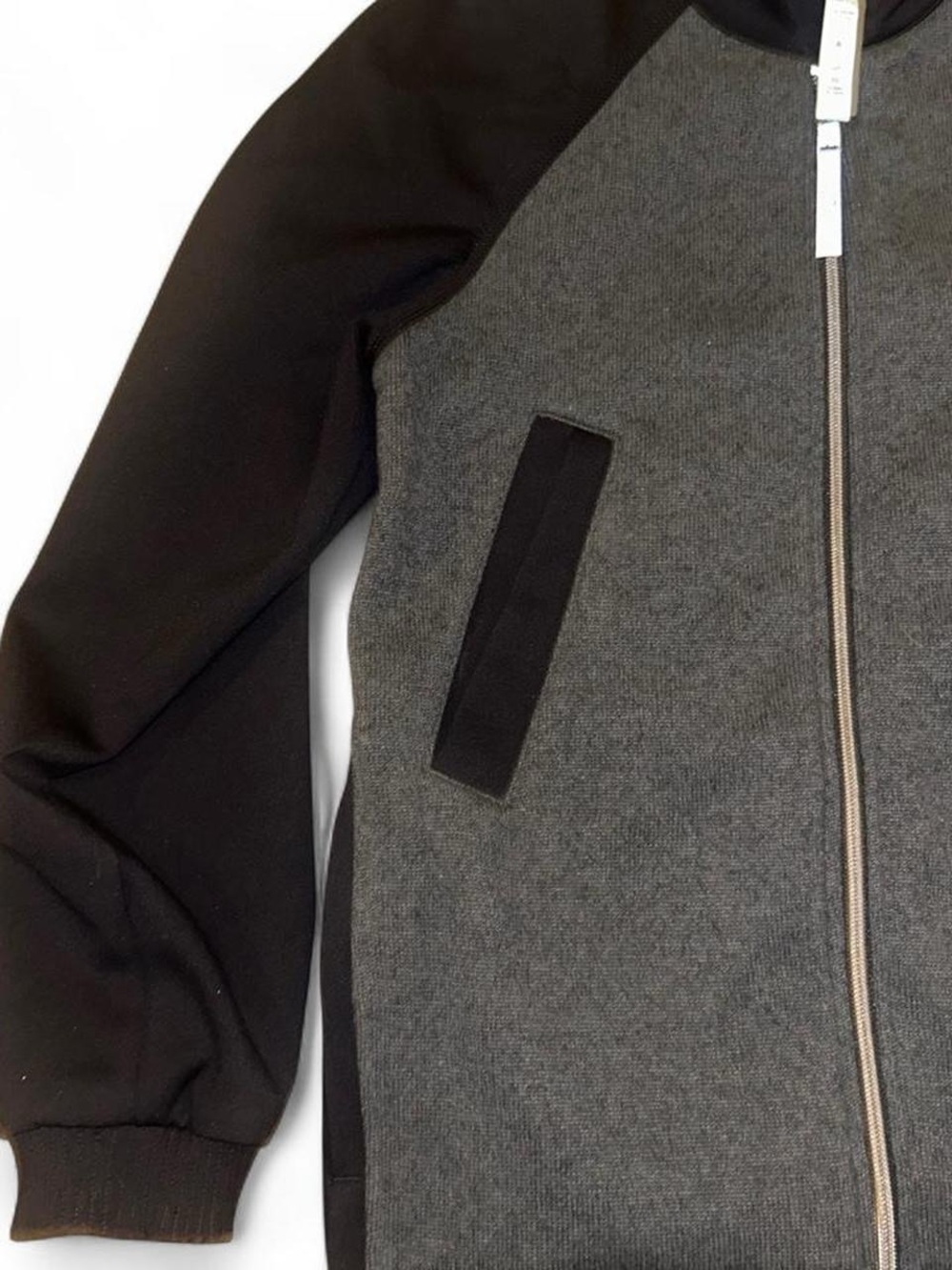 Lululemon Both Ways Bomber
Heathered Black / Black Size 6 - Picture 4 of 8